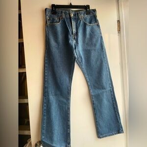 Levis 517 jeans